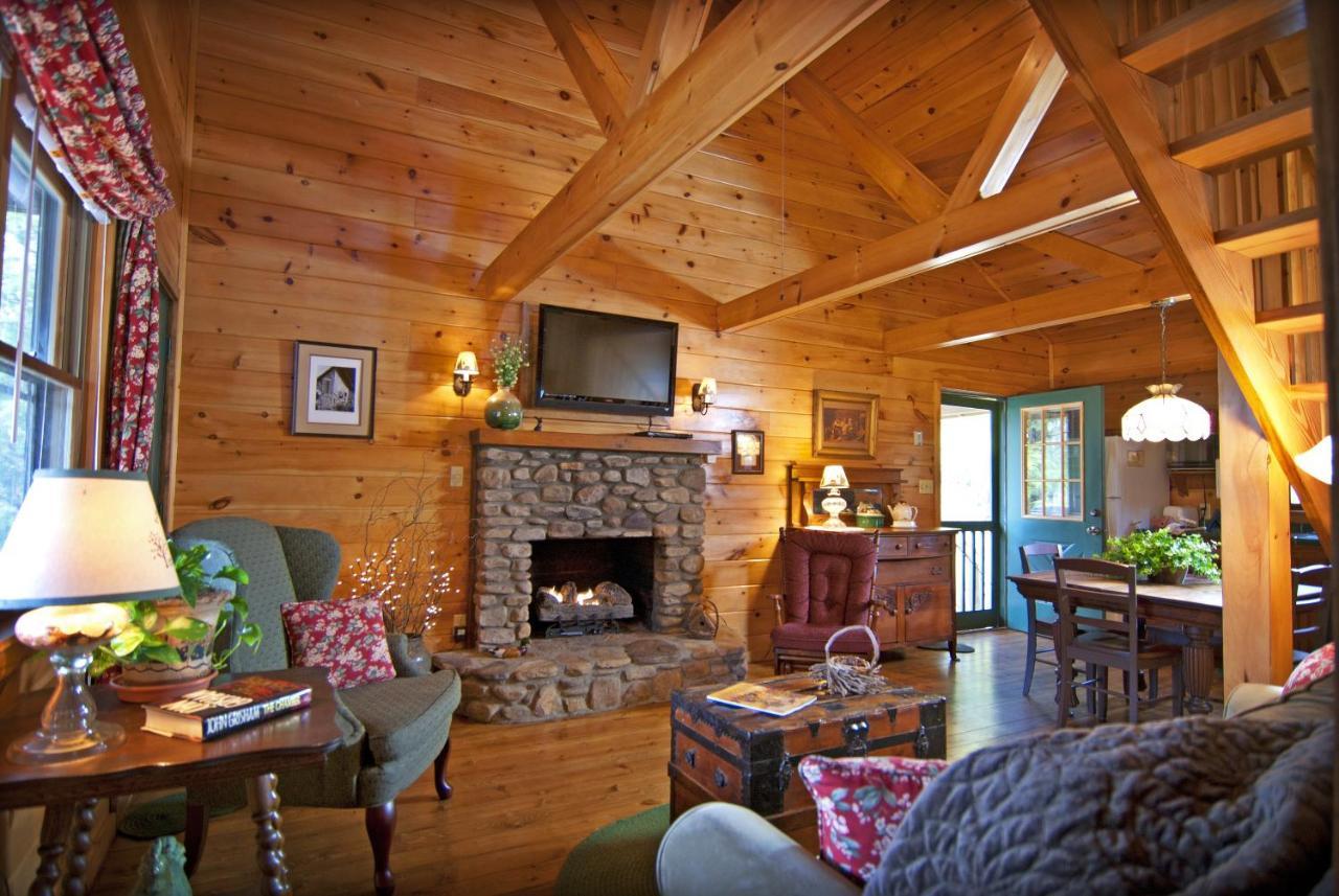 Mountain Springs Cabins Candler Εξωτερικό φωτογραφία