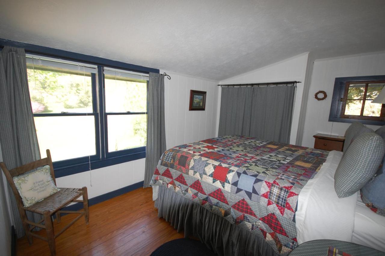 Mountain Springs Cabins Candler Εξωτερικό φωτογραφία