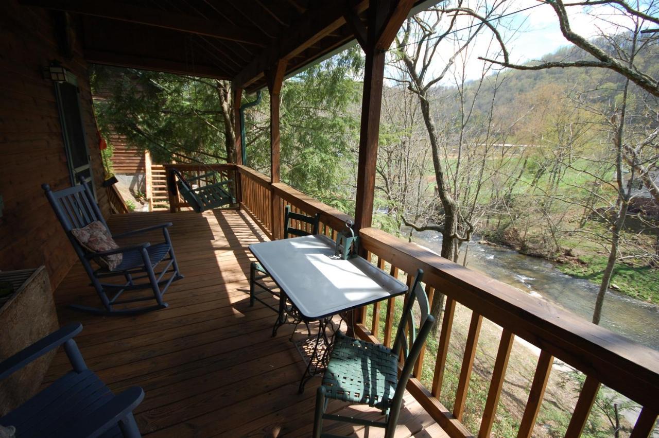 Mountain Springs Cabins Candler Εξωτερικό φωτογραφία